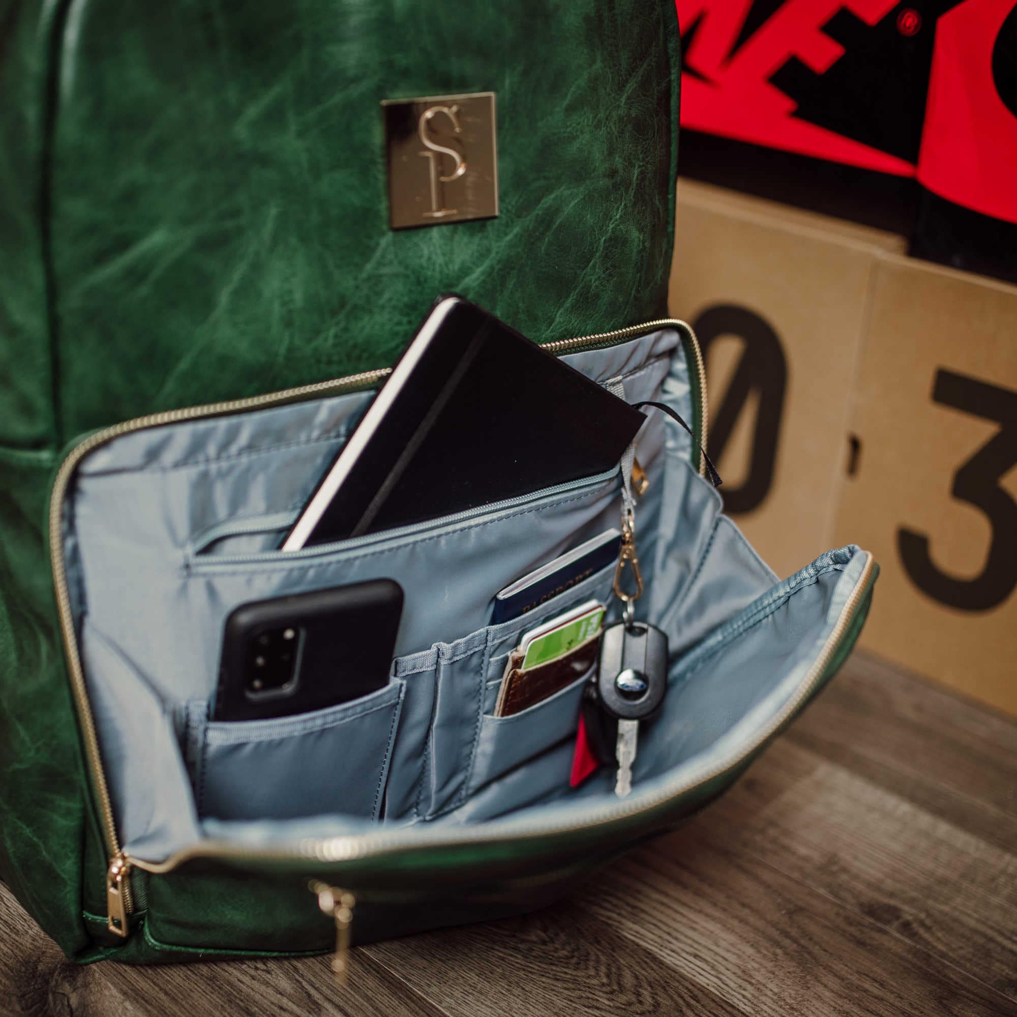Sac bandoulière en cuir vert émeraude (Grand format)