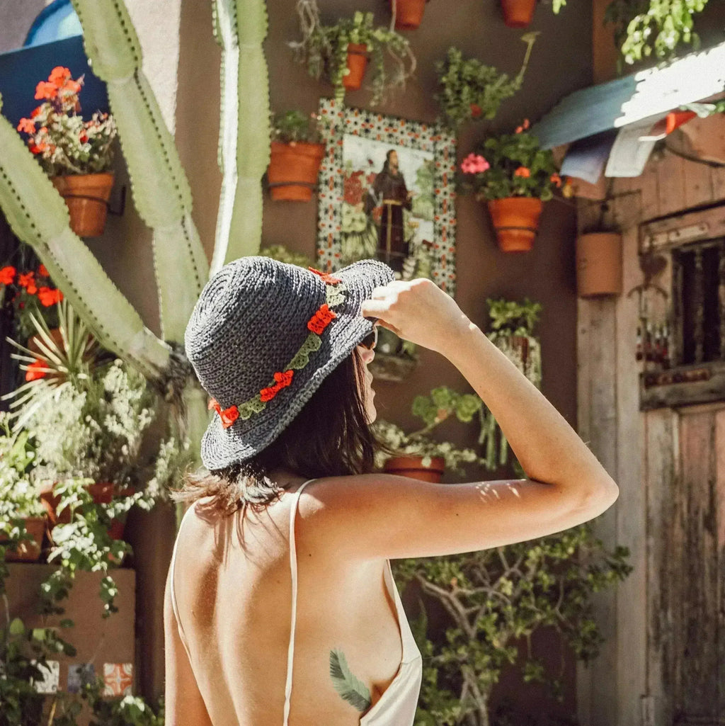 Chapeau de soleil bohème EVIE – Chapeau de paille tissé à la main | Femstylo