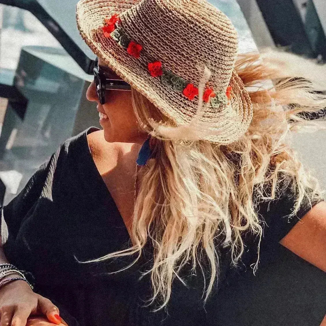 Chapeau de soleil bohème EVIE – Chapeau de paille tissé à la main | Femstylo