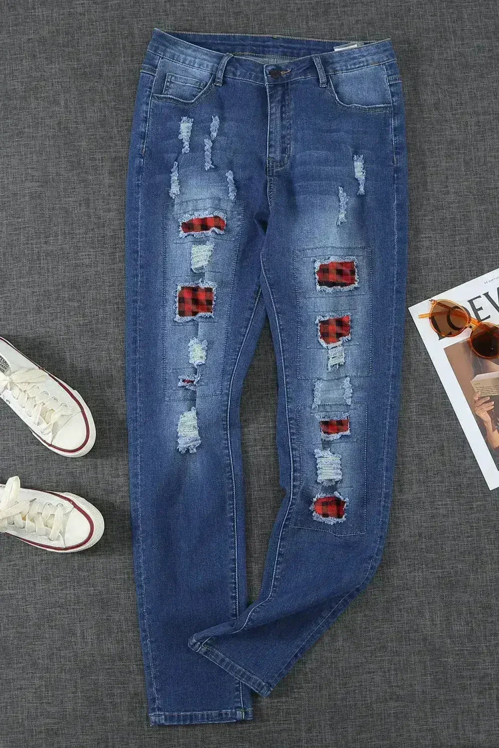 Jean boyfriend droit déchiré à carreaux bleu tendance