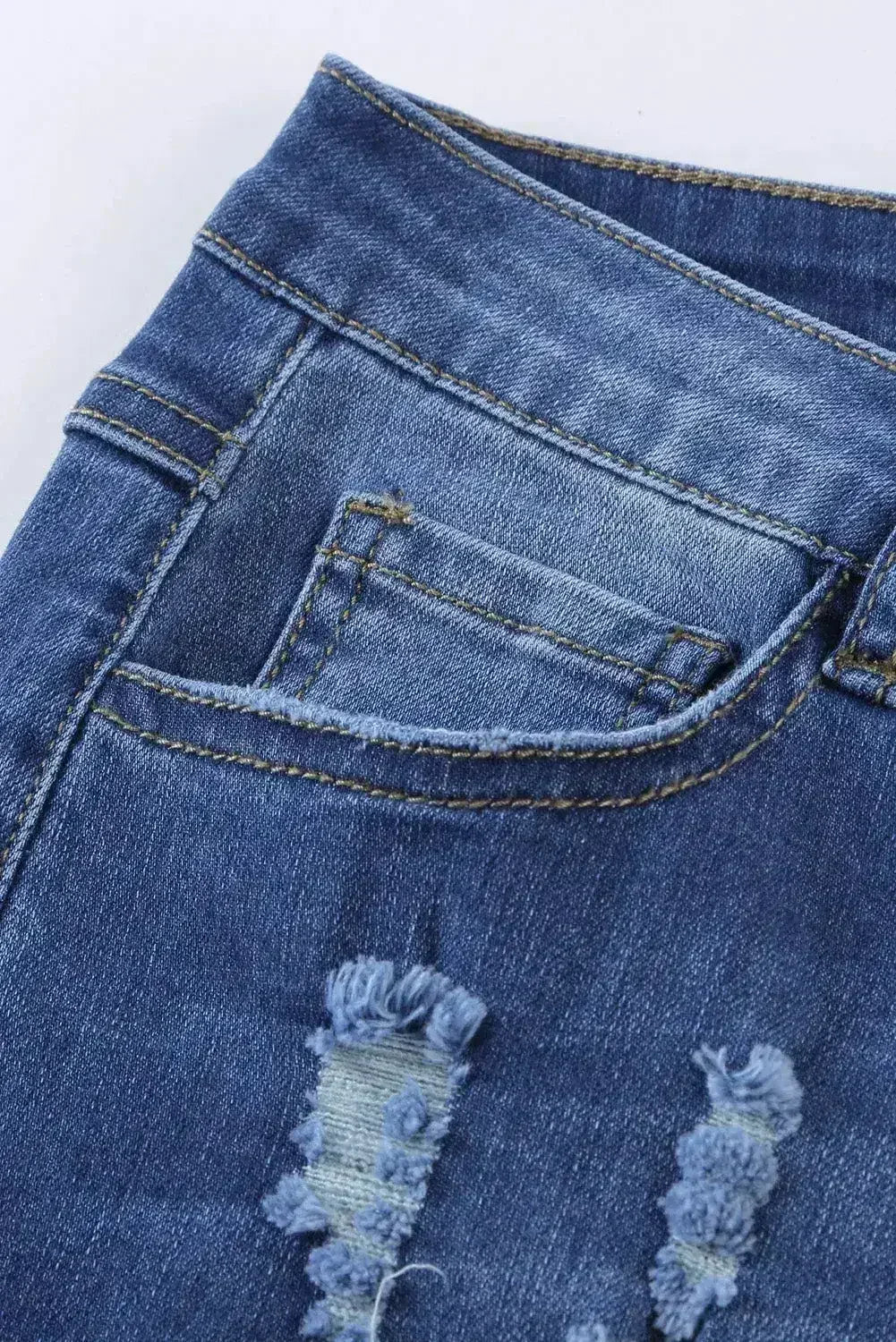 Jean boyfriend droit déchiré à carreaux bleu tendance