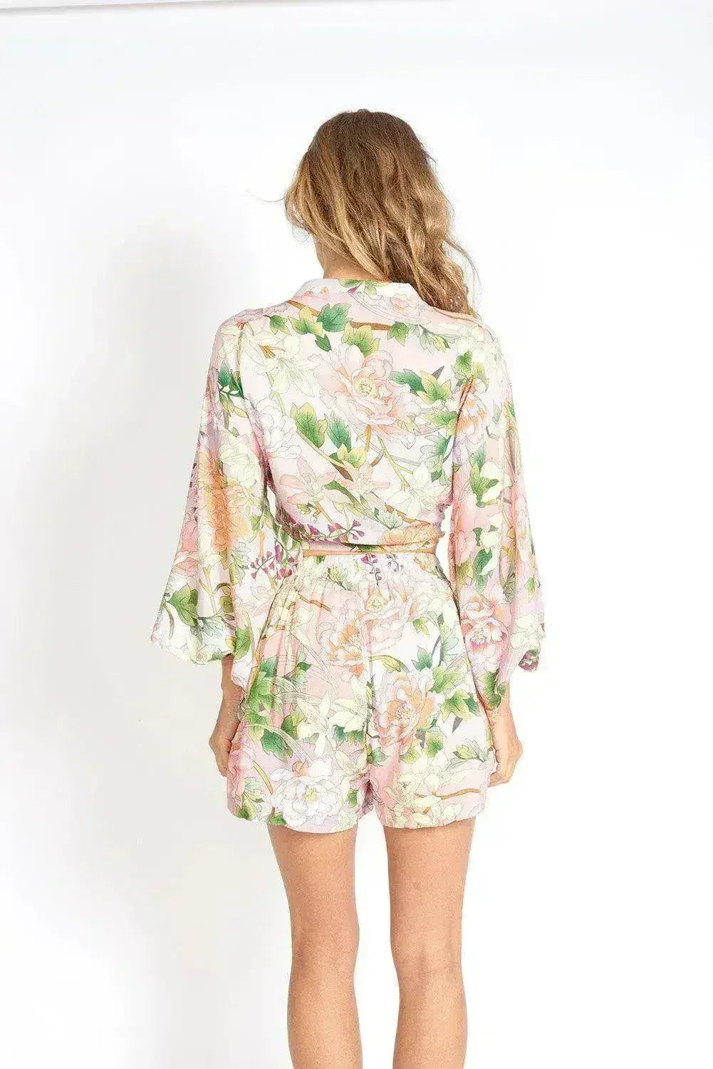 Haut court noué sur le devant motif floral Flowers On My Mind