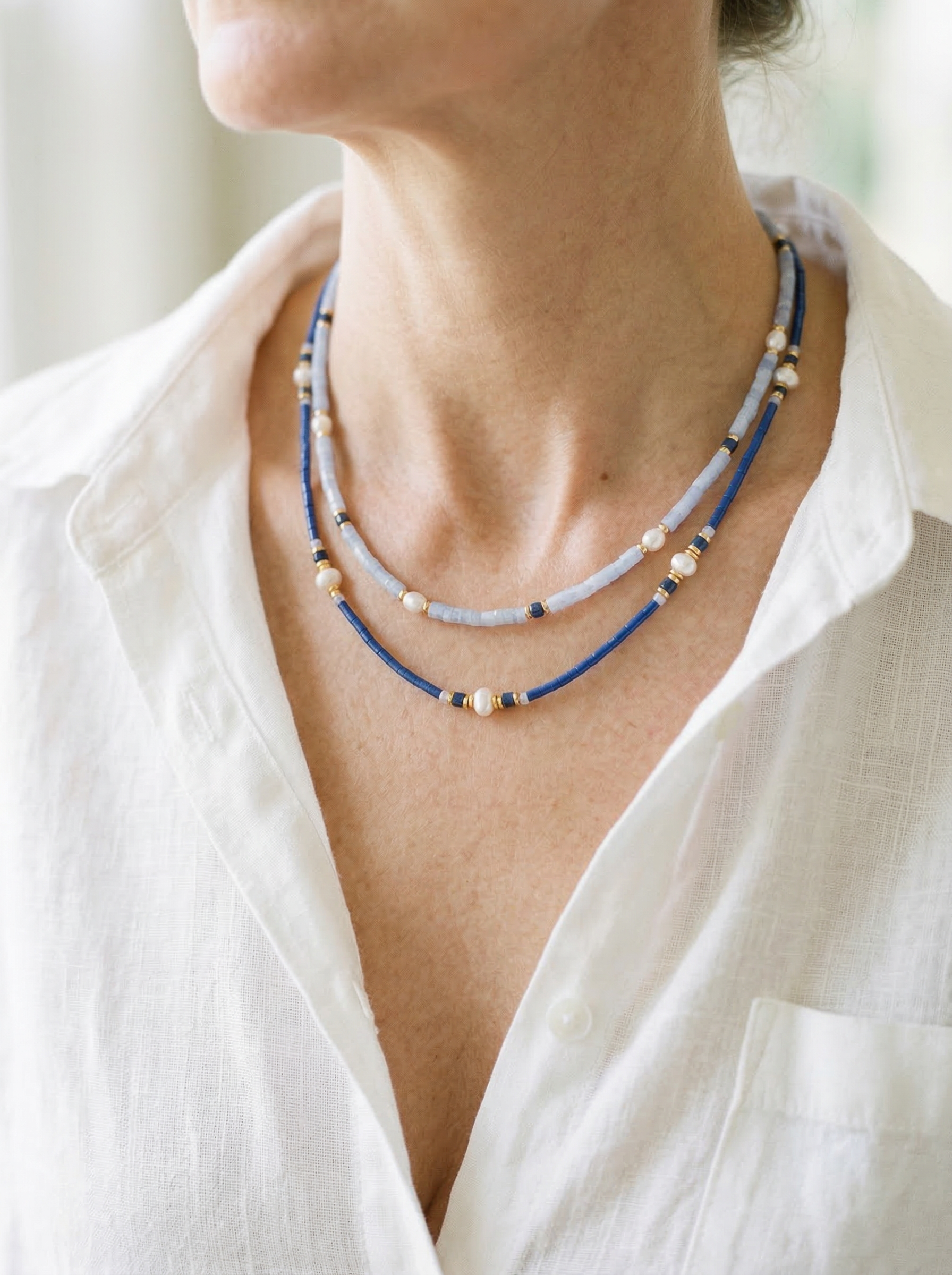 Collier multirangs de perles d'eau douce