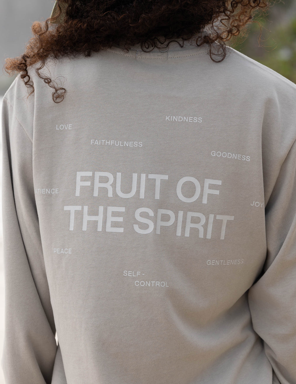 T-shirt unisexe manches longues Fruit de l'Esprit gris