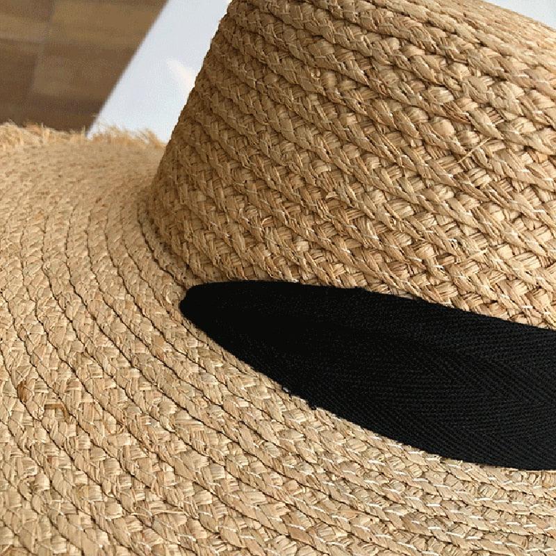 Chapeau de paille vintage pour femme, large, protection solaire, chapeau de plage avec nœud en ruban noir et blanc, design mignon, casquette de paille élégante pour femme, chapeau d'été, fedora de plage, chapeau plat décontracté pour femme