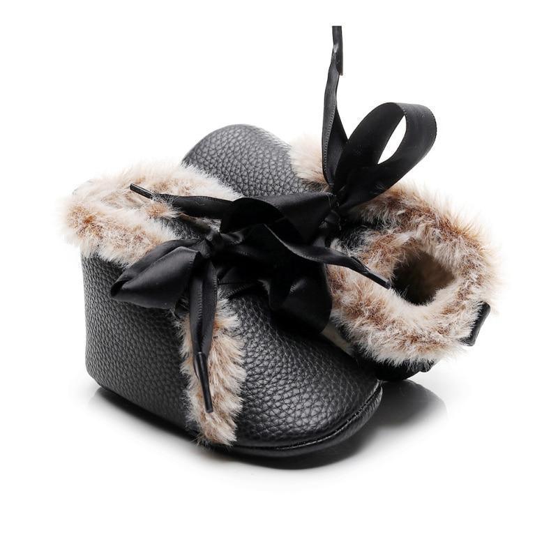 Bottes Bébé en PU Hiver Antidérapantes Chaudes Premiers Pas Semelle Souple Chaussons Bébé Nœud Papillon à Lacets
