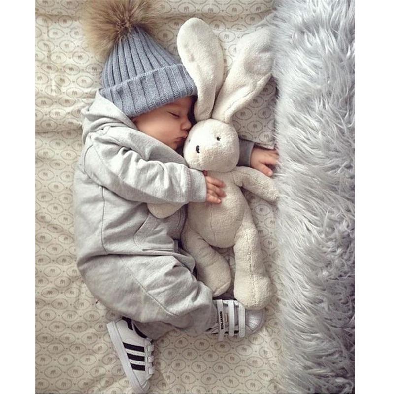 Bonnet en tricot chaud et doux pour bébé garçon, bébé fille et maman, avec pompon, assorti pour adulte et enfant