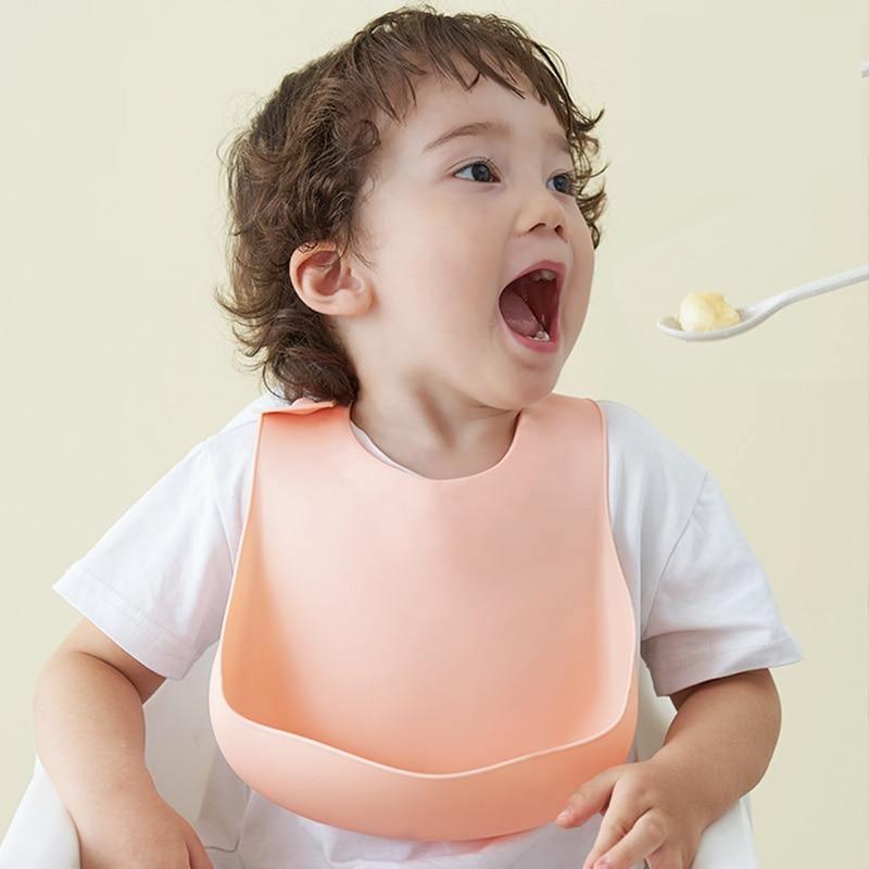 Bavoirs d'alimentation en silicone massif pour nouveau-nés, langes, plastron tendance, articles pour bébé pour enfants