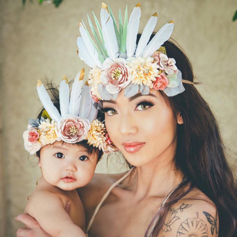 Coiffe de luxe moderne brésilienne en plumes et fleurs pour bébé et maman, bandeau floral européen pour mère et fille