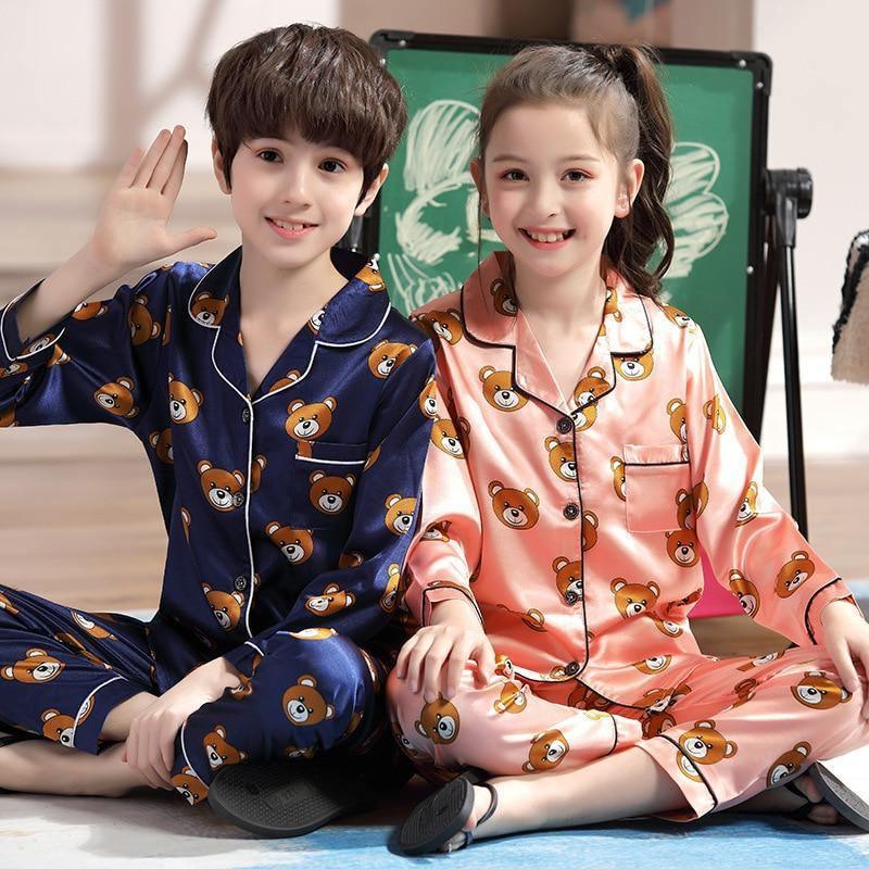 Pyjama pour enfants de luxe moderne, ensemble bébé, garçons et filles, en satin de soie glacée, haut et pantalon imprimés cartoon, tenue d'intérieur pour enfants
