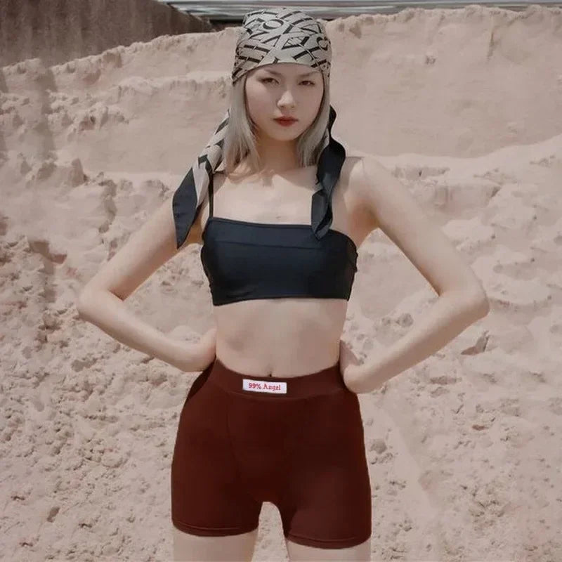 Shorts motard en tricot côtelé noir pour femmes, broderie lettre blanche, taille haute décontractée, style streetwear