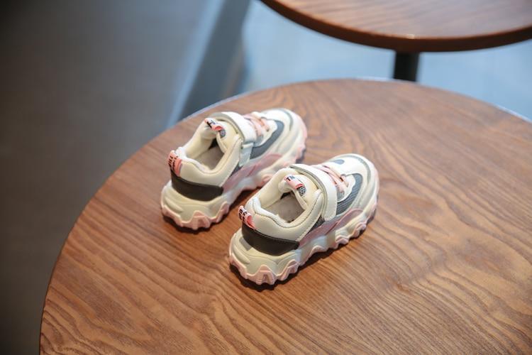 Chaussures de sport respirantes décontractées pour garçons Baskets pour enfants Chaussures de course pour bébés filles Chaussures en maille et toile