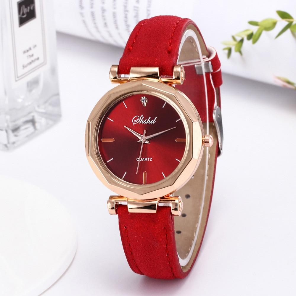 Montre Femme Strass Mode Exquise Montre Femme Cuir Décontracté Luxe Analogique Quartz Cristal Montre-Bracelet pour Femmes et Filles