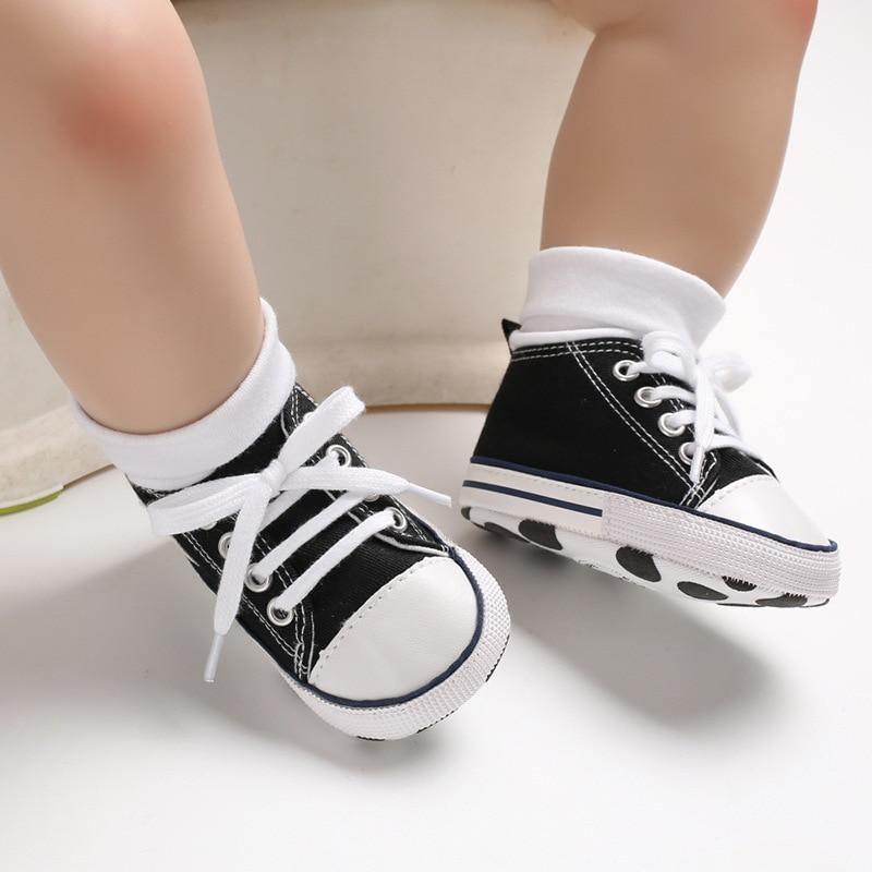 Nouvelles baskets souples pour bébé, chaussures de sport pour nouveau-né garçon et fille, antidérapantes, premières chaussures de marche, 0-18 M