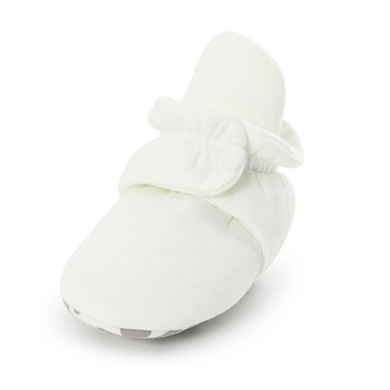 Chaussons de bébé élégants pour garçons et filles, chaussures pour tout-petits, couleur unie, premières chaussures, bottines en coton, hiver, doux, antidérapants, chauds, pour nouveau-nés et nourrissons