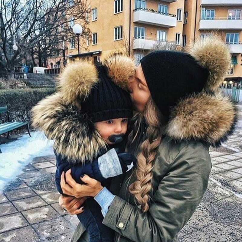 Casquettes Parent-enfant Tendance Mignon Bébé Pompon Casquette Hiver Double Balle de Fourrure Chapeau Bébé Maman Chapeau Tricoté Chaud