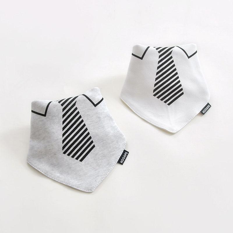 Lot de 2 bavoirs bandana double épaisseur en coton pour bébés, garçons et filles, bavoirs triangulaires, serviette pour nourrissons