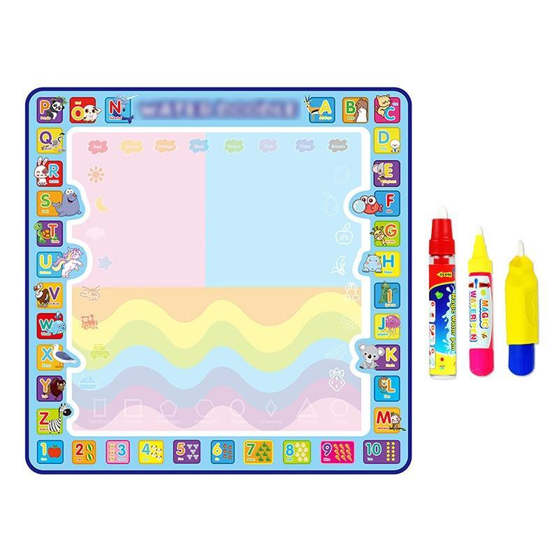 Coolplay Tapis de Dessin à l'Eau Magique 100x100cm Tapis Doodle avec 4 Stylos à Dessin et 1 Set de Tampons Tableau de Peinture Jouets Éducatifs pour Enfants