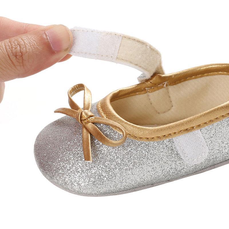 Chaussures de Princesse pour Nouveau-né Bébé Semelle Confortable Bébé Nourrisson 0-18 Mois Matière Douce Design Mignon Unique