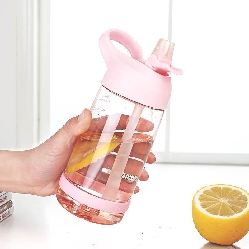 Bouteille d'eau portable avec paille en plastique sain, gourde de voyage pour sport et boissons pour enfants