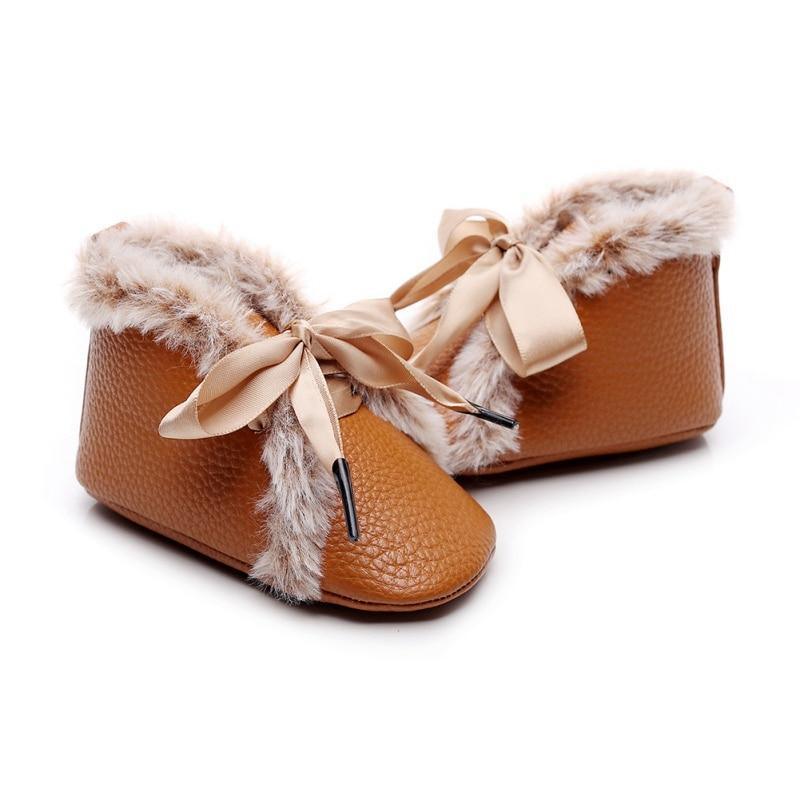 Bottes Bébé en PU Hiver Antidérapantes Chaudes Premiers Pas Semelle Souple Chaussons Bébé Nœud Papillon à Lacets