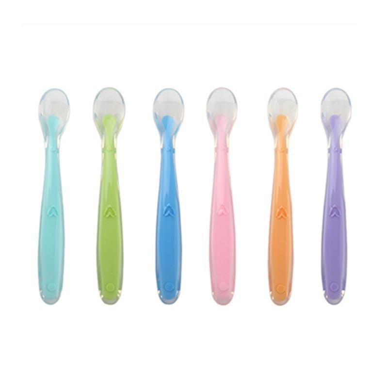 Cuillère en silicone souple pour bébé, couleurs bonbon, détection de température, outils d'alimentation pour enfants, design unique, cadeau parfait