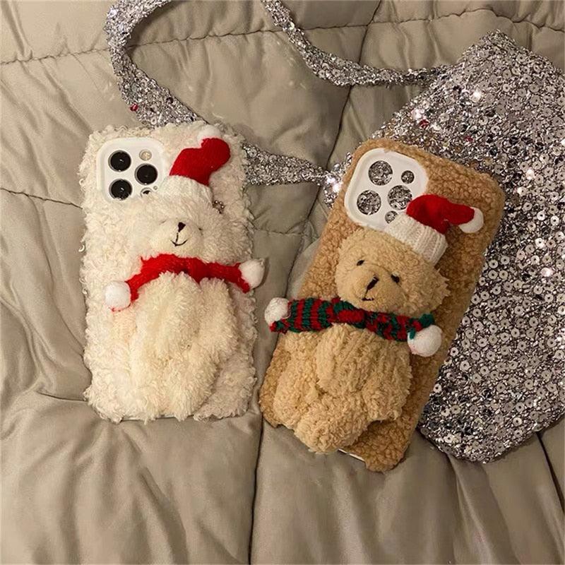 Jolie housse de Noël en peluche d'ours en peluche 3D Père Noël pour iPhone 13 12 11 Pro Xs Max X Xr 7 8 Plus Se3 Housse souple antichoc Housse souple ultra douce en fausse fourrure pelucheuse à oreilles de lapin chaude et amusante pour l'hiver