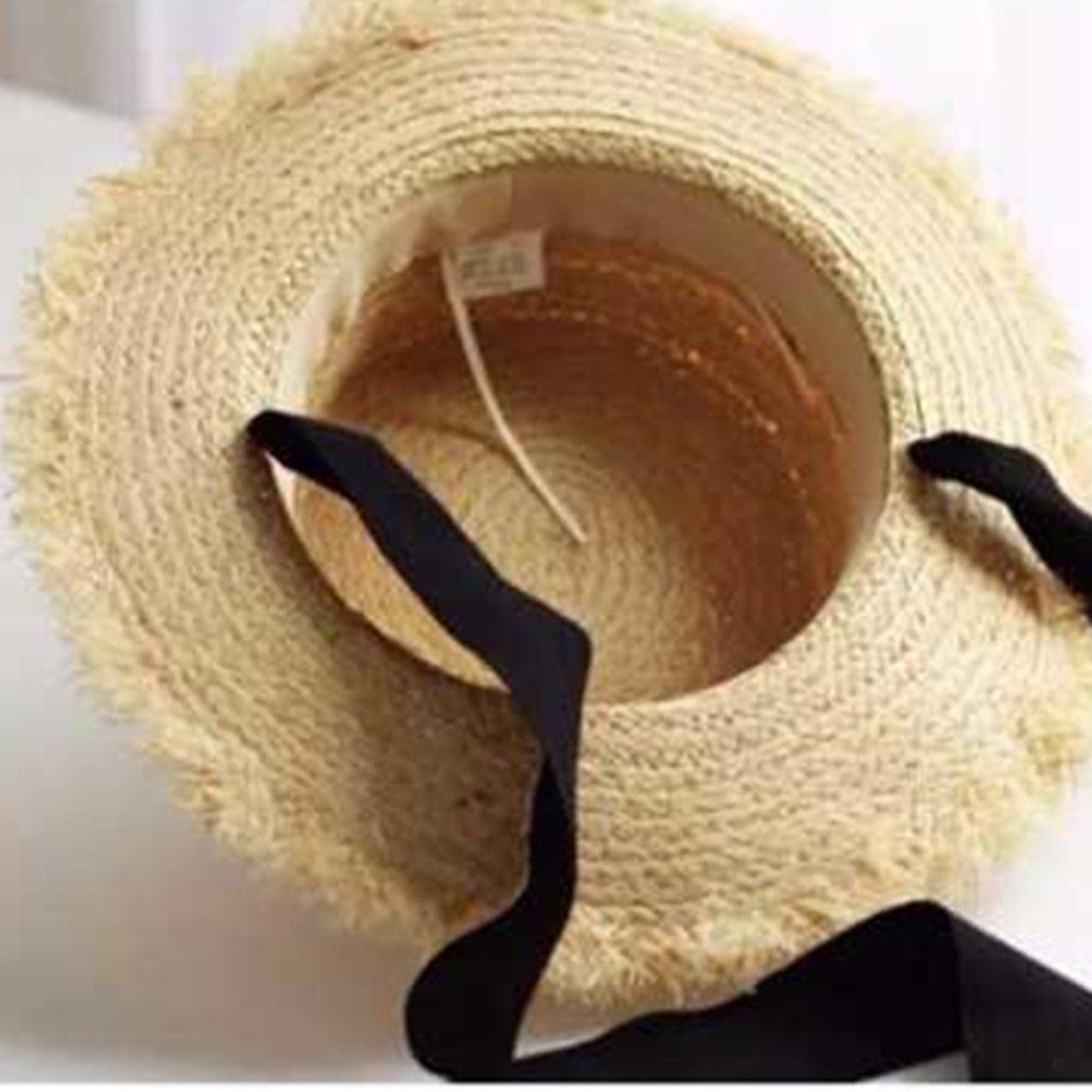 Chapeau de paille vintage pour femme, large, protection solaire, chapeau de plage avec nœud en ruban noir et blanc, design mignon, casquette de paille élégante pour femme, chapeau d'été, fedora de plage, chapeau plat décontracté pour femme