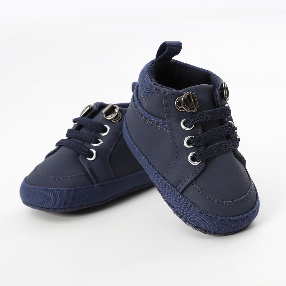 Chaussures bébé premières marches montantes en cuir souple antidérapantes pour nouveau-né