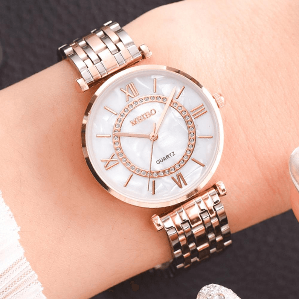 Nouvelles Montres Bracelet de Luxe en Cristal pour Femmes Montre à Quartz Diamant Tendance de Marque Supérieure pour Dames Montre-Bracelet en Acier pour Femmes et Filles