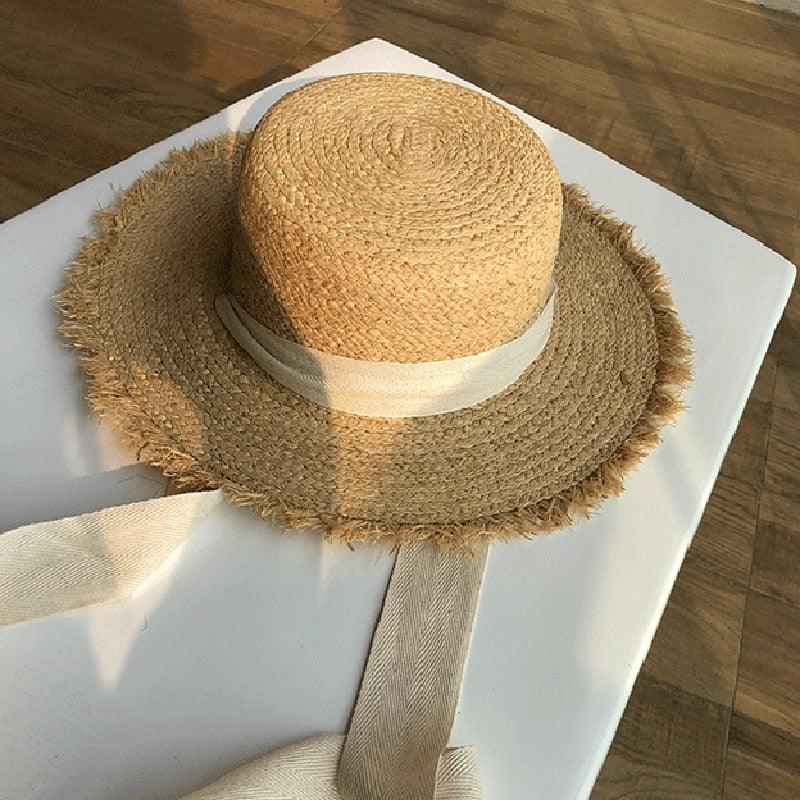 Chapeau de paille vintage pour femme, large, protection solaire, chapeau de plage avec nœud en ruban noir et blanc, design mignon, casquette de paille élégante pour femme, chapeau d'été, fedora de plage, chapeau plat décontracté pour femme
