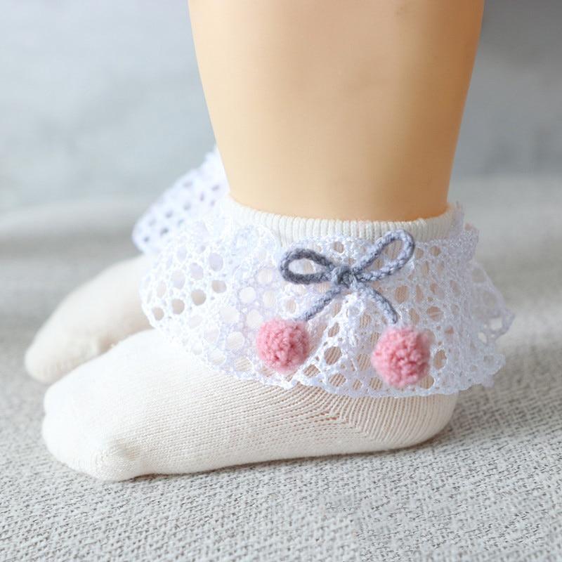 Chaussettes Bébé Neuves Chaussettes Bébé Fille Nouveau-Né en Coton avec Dentelle, Fleurs et Nœuds Mignons