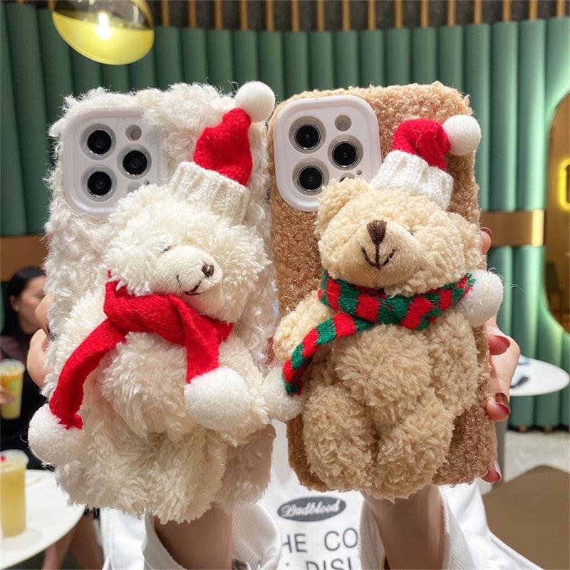 Jolie housse de Noël en peluche d'ours en peluche 3D Père Noël pour iPhone 13 12 11 Pro Xs Max X Xr 7 8 Plus Se3 Housse souple antichoc Housse souple ultra douce en fausse fourrure pelucheuse à oreilles de lapin chaude et amusante pour l'hiver