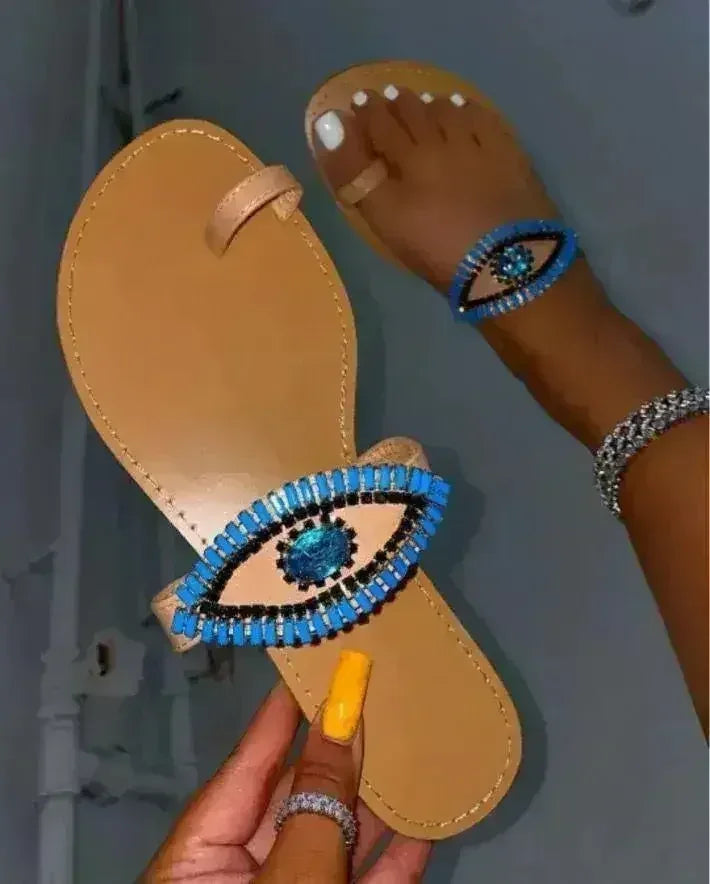 Mules plates mode femme bout rond à strass
