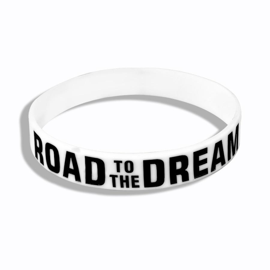 Nouvelle Tendance Motivation "La Route des Rêves" "N'abandonnez Jamais" Bracelet en Silicone Souple et Inspirant Bande Élastique Bracelet pour Femmes et Hommes au Design Unisexe