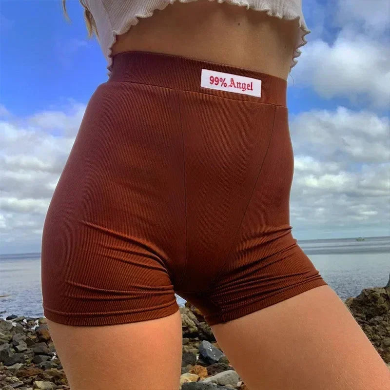 Shorts motard en maille côtelée noire à taille haute et broderie lettre blanche pour femme
