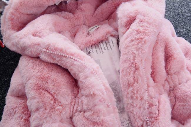 Bébé Fille Style Designer Moderne Veste à Capuche Mignonne Épaisse Chaude Douce Manteau pour Tout-Petits Pour Enfants
