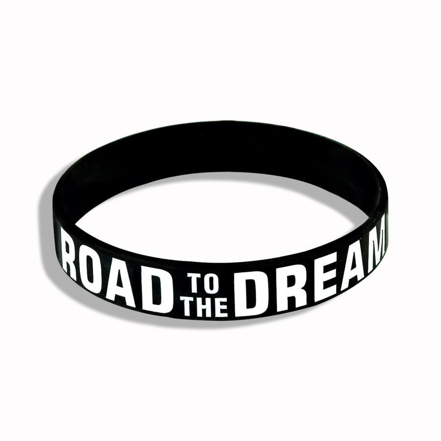Nouvelle Tendance Motivation "La Route des Rêves" "N'abandonnez Jamais" Bracelet en Silicone Souple et Inspirant Bande Élastique Bracelet pour Femmes et Hommes au Design Unisexe