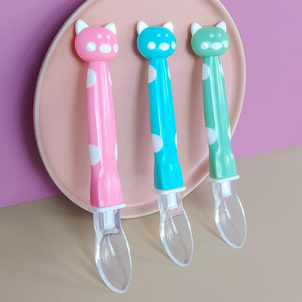1 cuillère souple en silicone pour bébé, couleur bonbon, à détection de température, outils d'alimentation pour enfants, pour manger