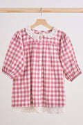 Robe en flanelle de vichy rose avec dentelle