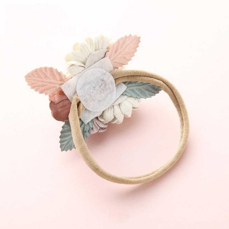 Bandeau floral moderne pour bébé nouveau-né, Bandeaux élastiques à perles, Nœud papillon style frais pour filles