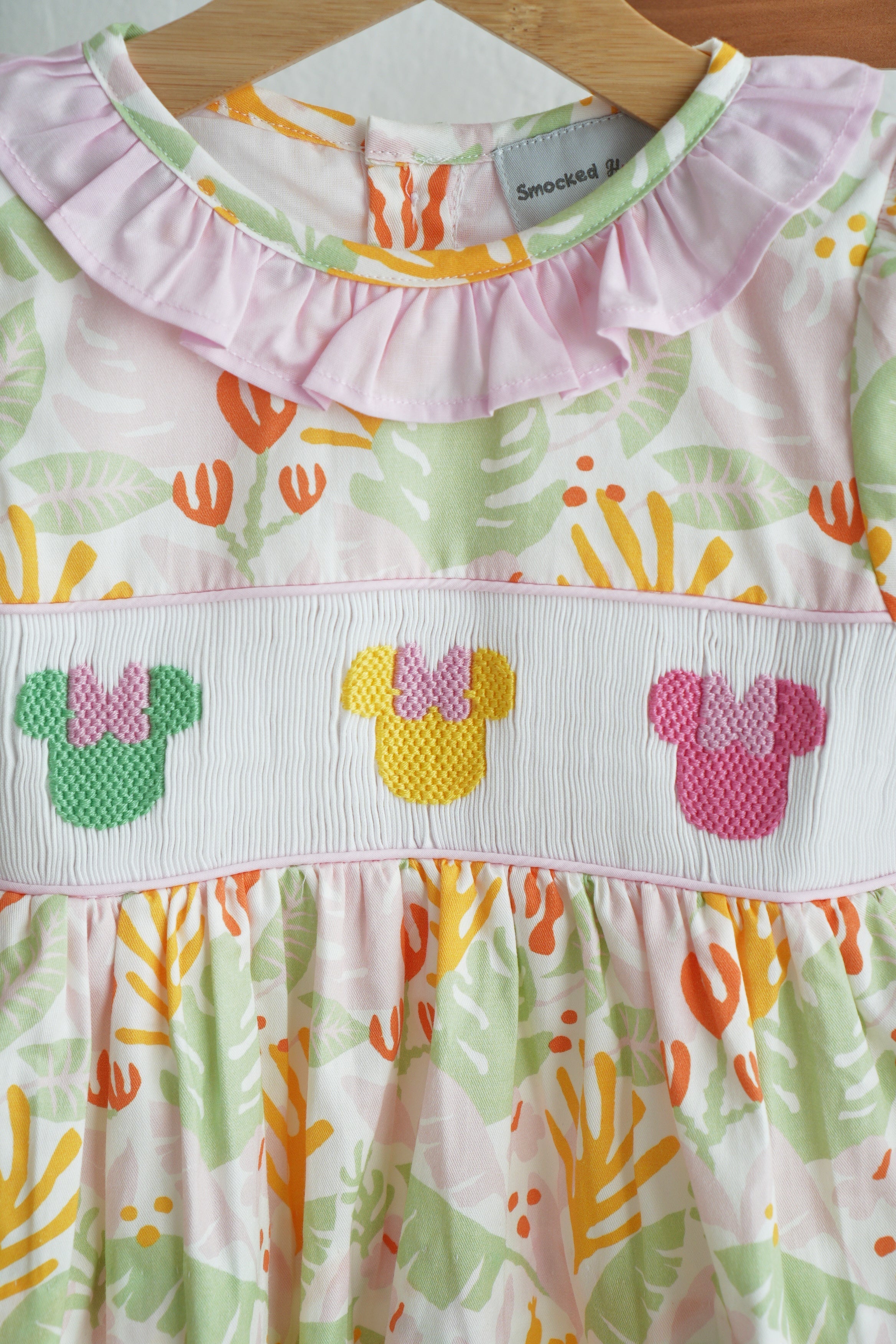 Ensemble bloomer à smocks fait main, au doux charme insulaire