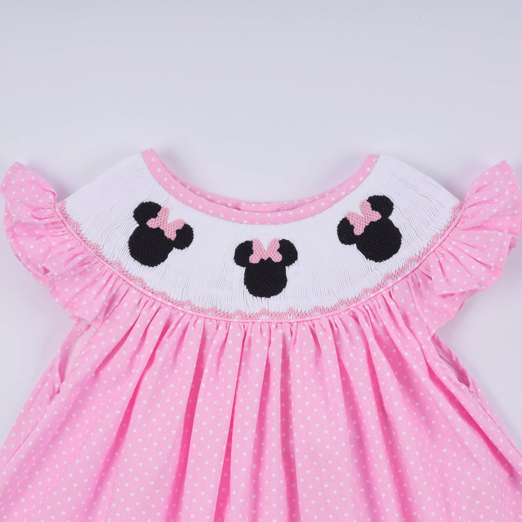 Ensemble pantalon à pois à volants smocké à la main, personnage rose