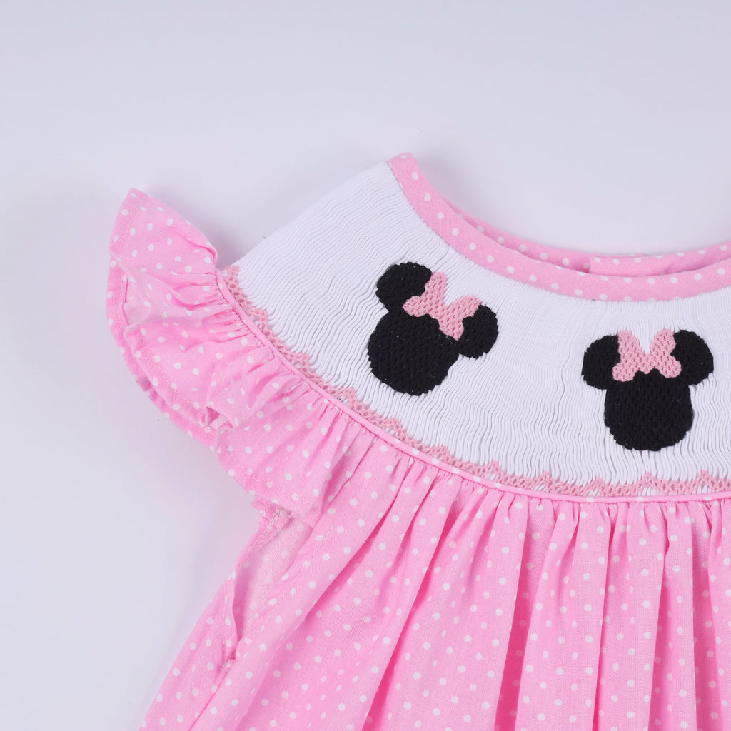 Ensemble pantalon à pois à volants smocké à la main, personnage rose