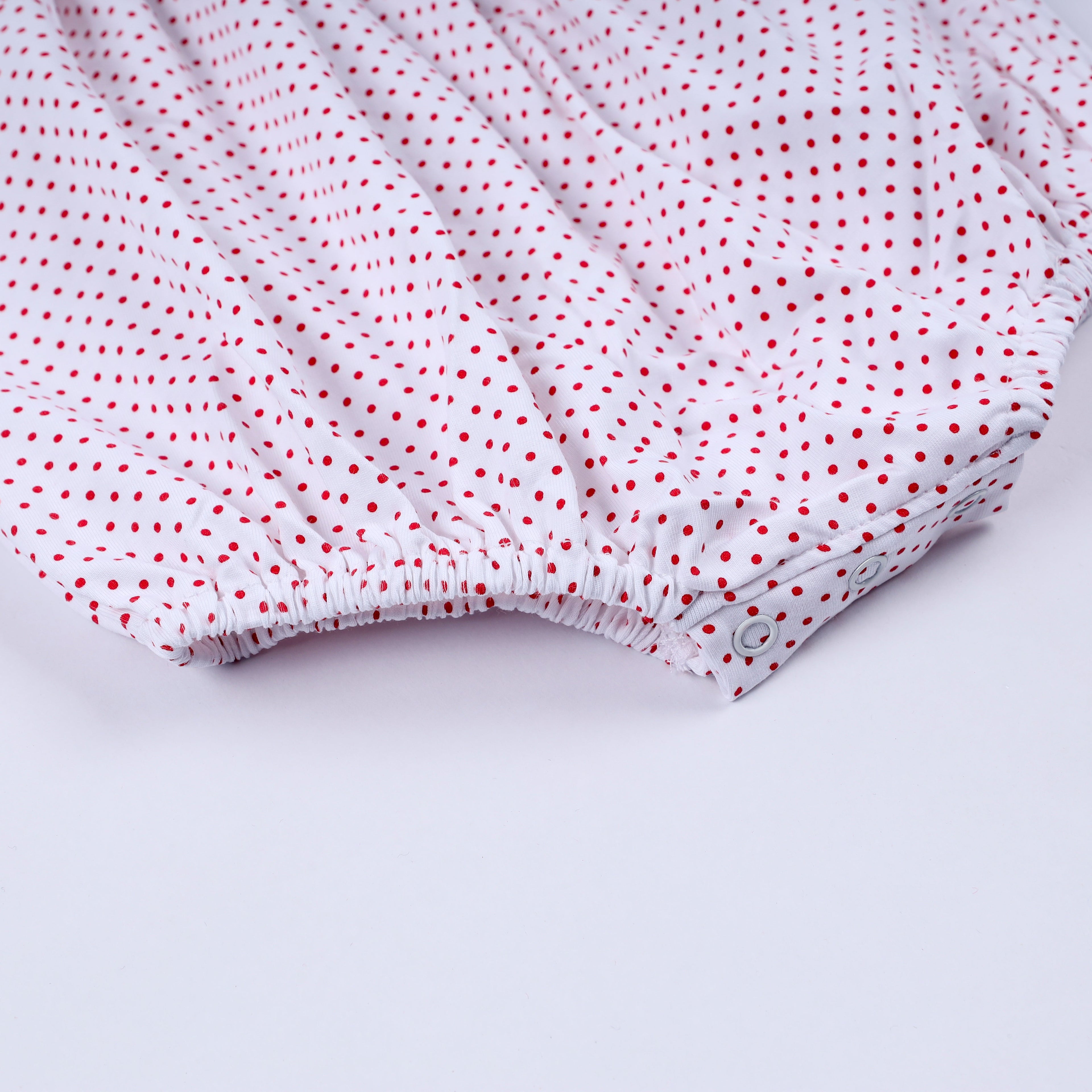 Barboteuse rouge en pain d'épices, smocks faits main