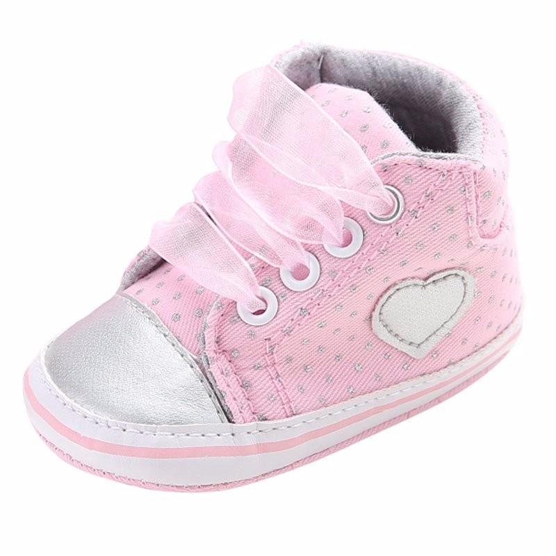 Baskets Premiers Pas Bébé Fille Points Cœur Automne Lacets Semelle Souple Coton