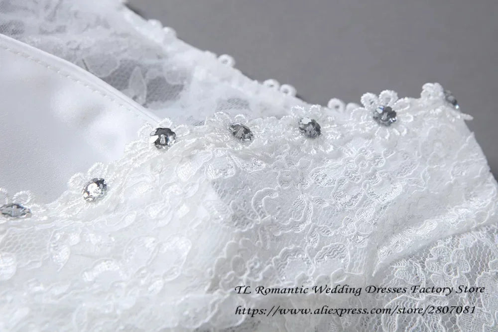 Robe de mariée grande taille, photo réelle, rouge, blanche pure, dentelle, col rond, paillettes, robes de mariée pas cher, robes de princesse, HS587