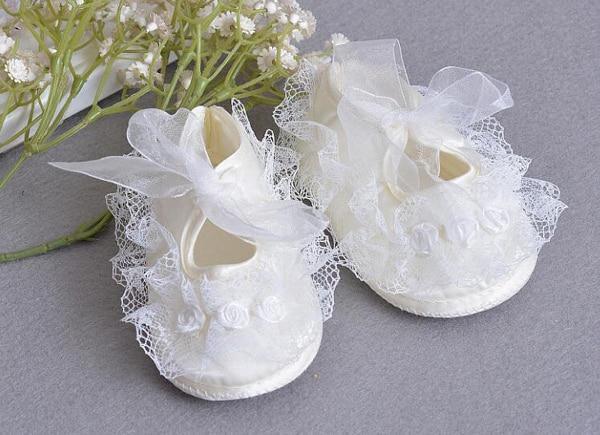 Chaussures de Princesse pour Bébé Filles à Fleurs Blanches Élégantes de Luxe de Haute Qualité à Semelle Souple et Légère