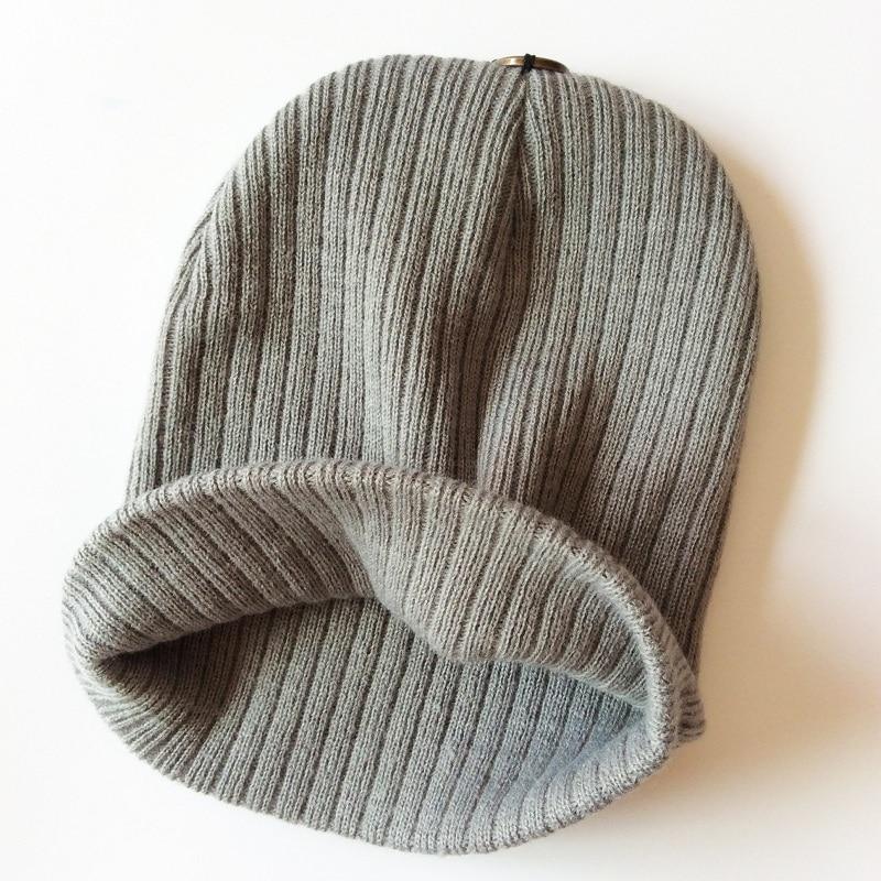Tendance Nouvel Hiver Enfants Garçon Fille Bonnet en Crochet avec Pompom Artificiel Tricoté Enfants en Bas Âge Bonnets avec Pompon Bonnet Bébé pour Filles et Garçons
