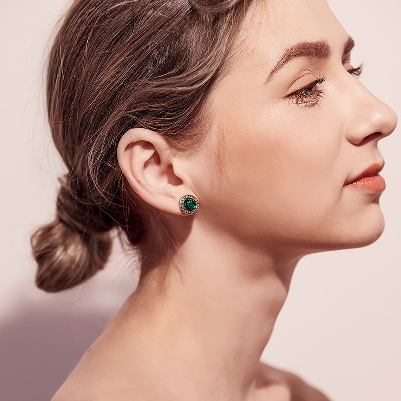 Boucles d'oreilles clous Claire Circle